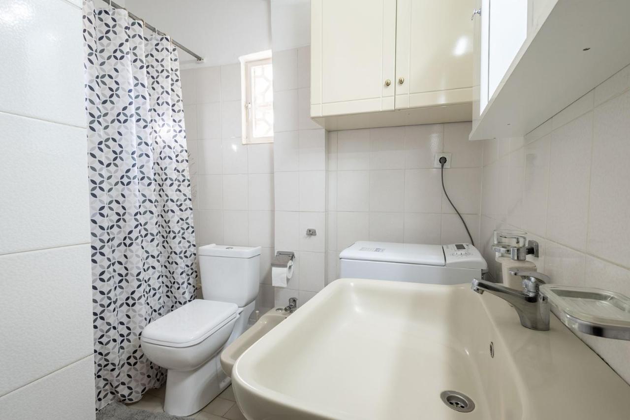 Your Cozy Six Street Apartment Larissa Ngoại thất bức ảnh