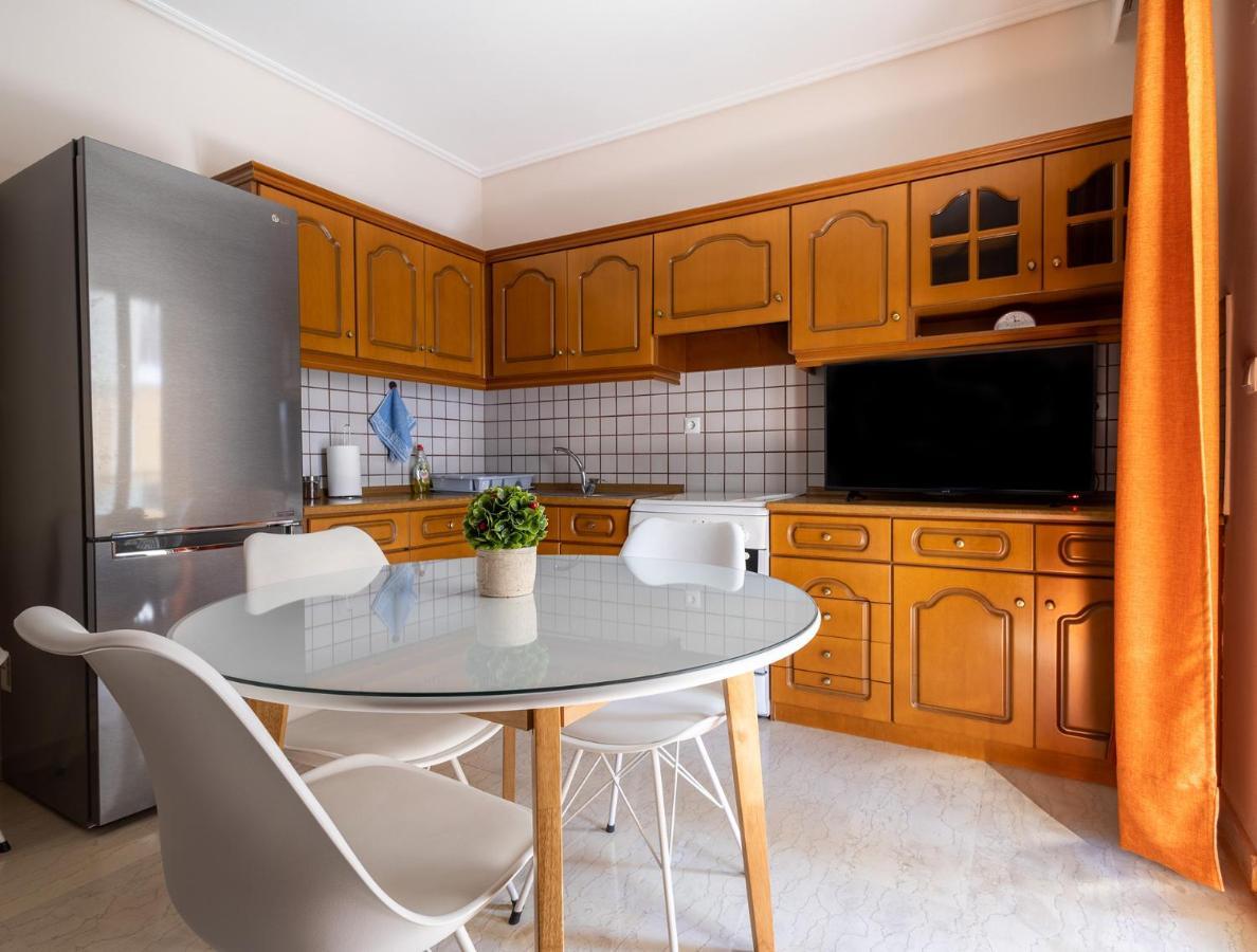 Your Cozy Six Street Apartment Larissa Ngoại thất bức ảnh